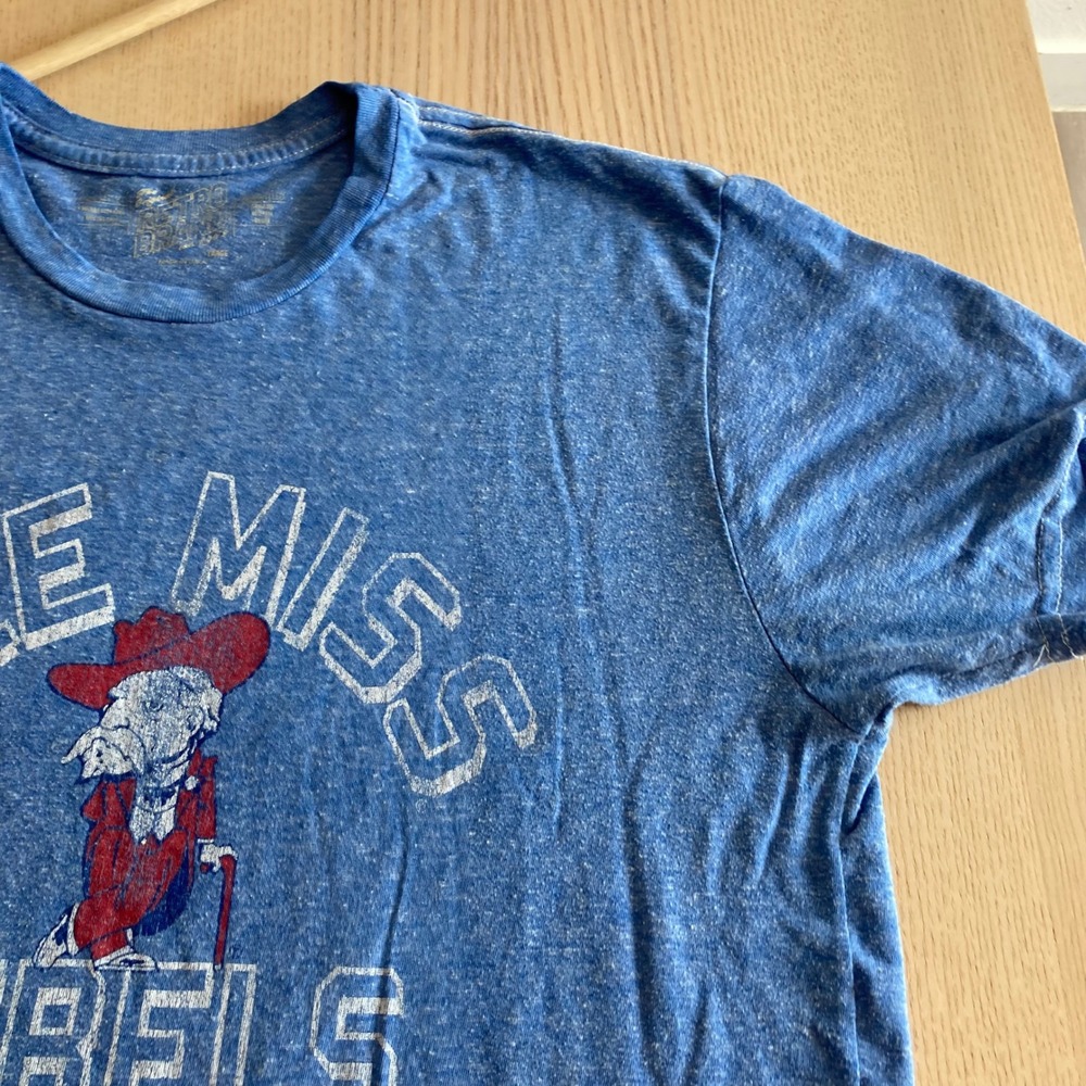 Retro Brand T-Shirt Mens Large Blue Ole Miss Rebels Distressed Graphic Tee - Picture 7 of 11